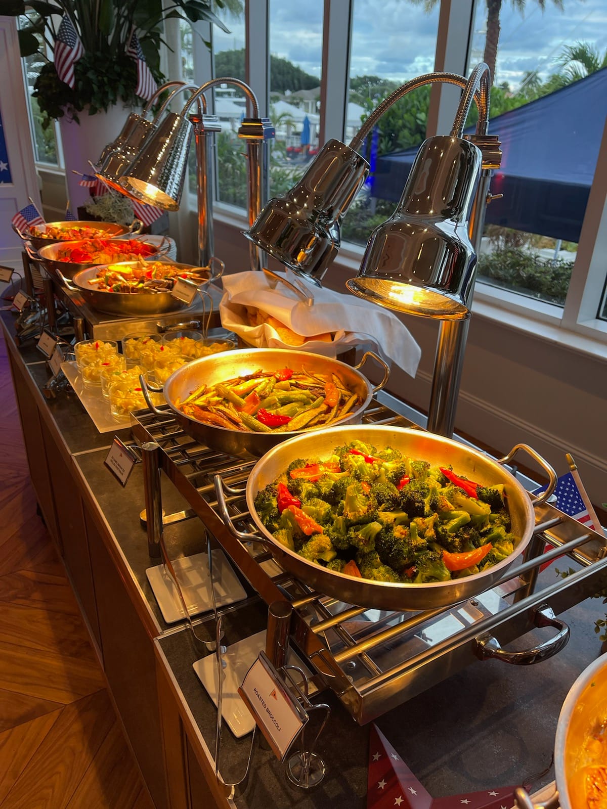 Eastern Tabletop | Chafing Dishes | Juice & Beverage